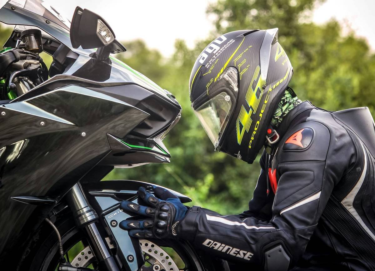 Motorcycle Insurance Full Coverage: What It Really Means When Renting Abroad (And Why Most Travelers Get It Wrong)