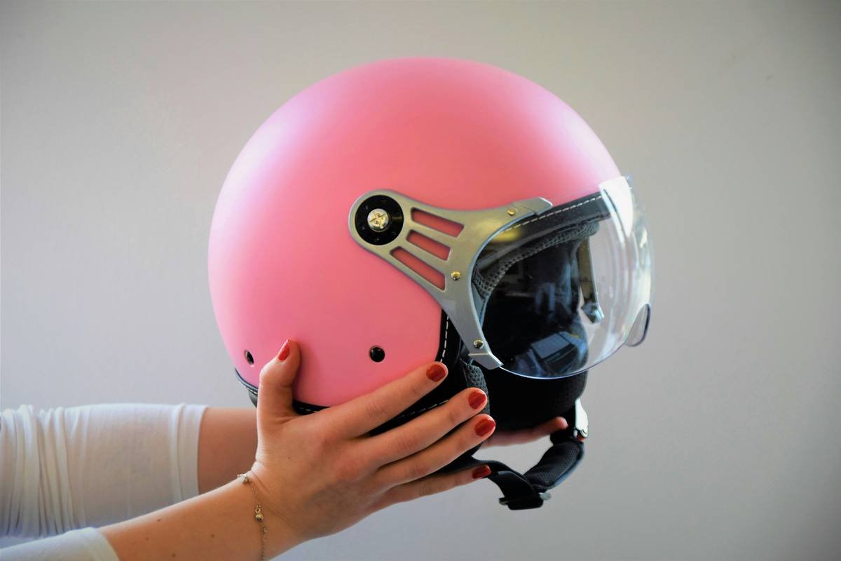 Why Your Motorcycle Helmet Face Shield SFI Approved Status Could Save More Than Just Your License